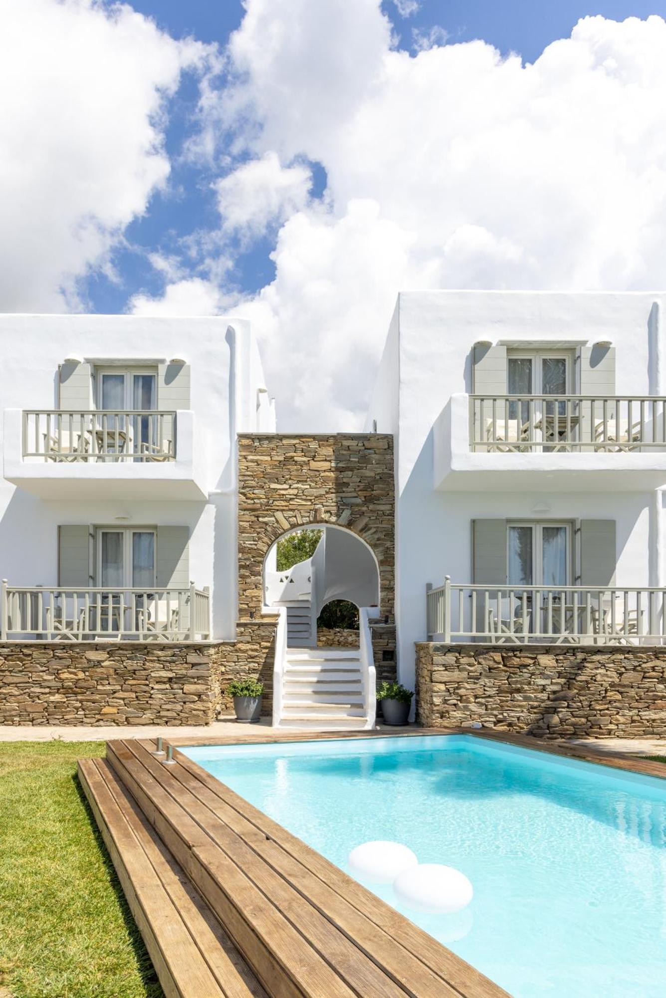 Soulmate'S Suites Tinos Kionia Esterno foto