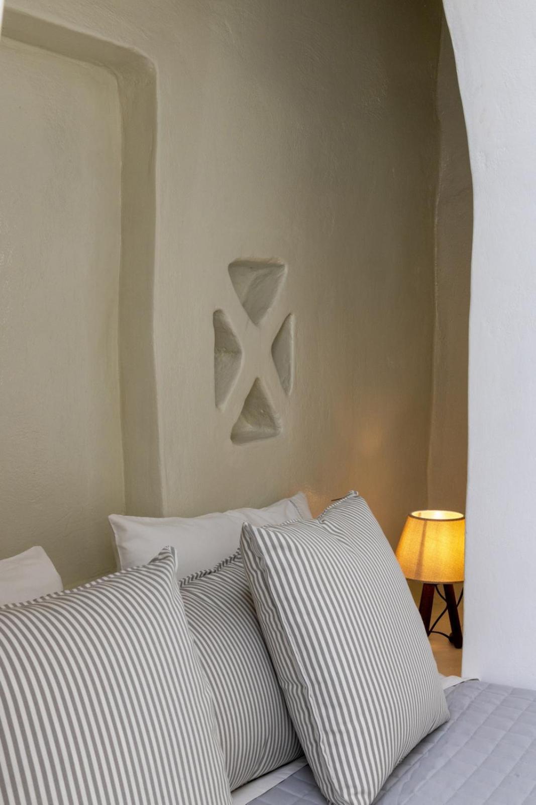 Soulmate'S Suites Tinos Kionia Esterno foto