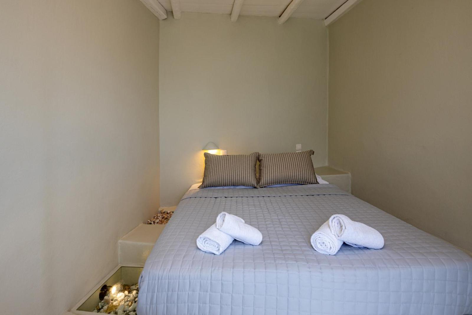 Soulmate'S Suites Tinos Kionia Esterno foto