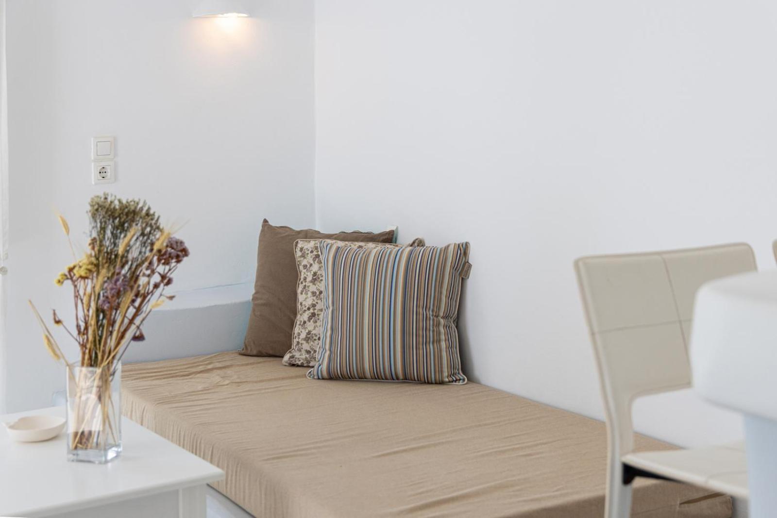 Soulmate'S Suites Tinos Kionia Esterno foto