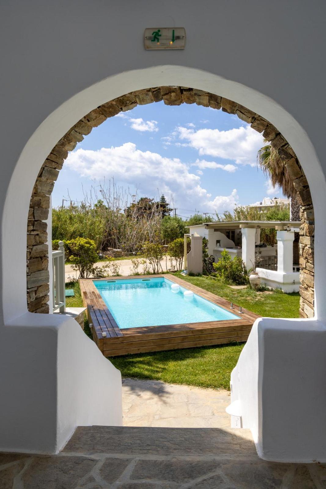 Soulmate'S Suites Tinos Kionia Esterno foto
