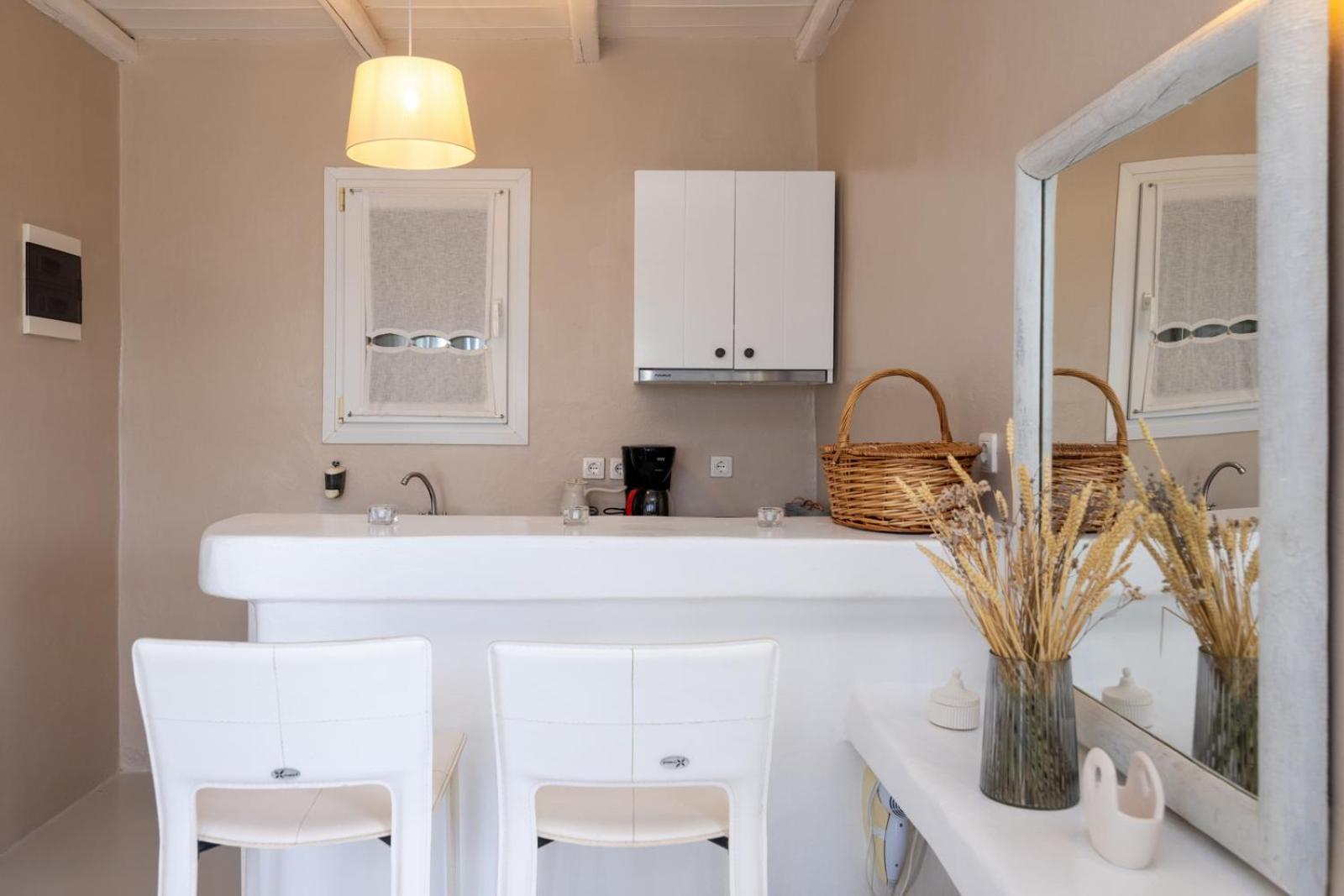 Soulmate'S Suites Tinos Kionia Esterno foto